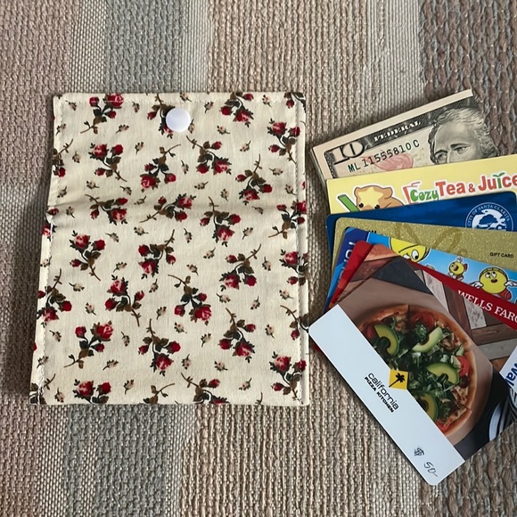 Stylish Snap Card Wallet/Business Card/Gift Card Holder made with Cotton Fabric - Picture 5 of 6